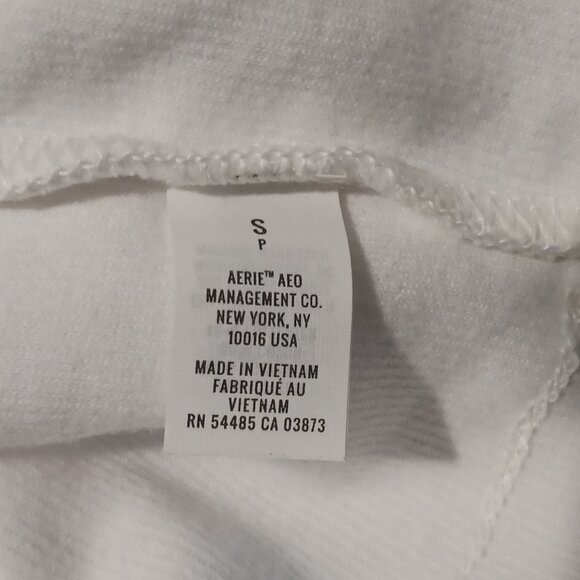 Aerie White Half-Zip Sweatshirt - Picture 10 of 13